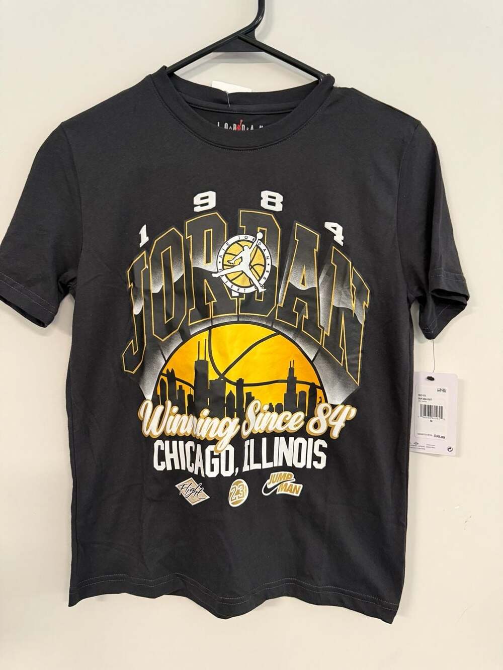 Jordan Boys Winning Since 84 Chicago Illinois Graphic T-Shirt Size M (10-12)
